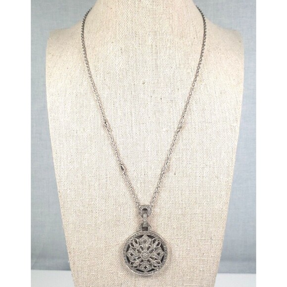 Vintage 925 Sterling Silver w Diamond Circle Cross Hearts Pendant Chain Necklace - Picture 3 of 16